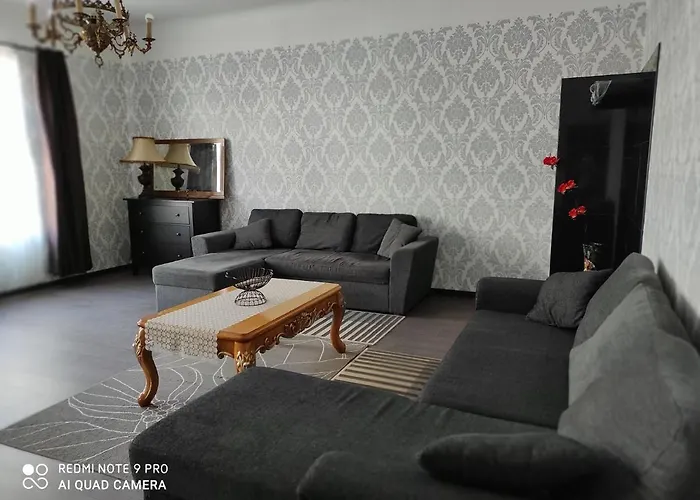 Chelsea Roosi 11 아파트 *